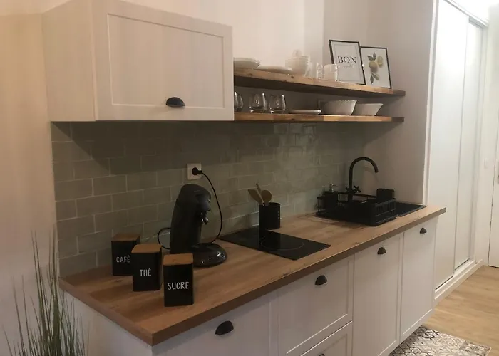 Cosy - Corsica - - Parking *